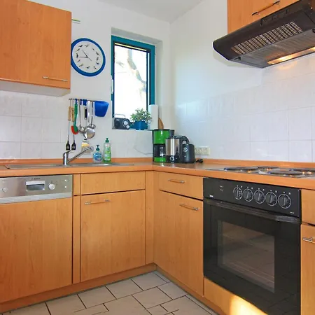 Blauer Am Mit Boot بيت للعطل